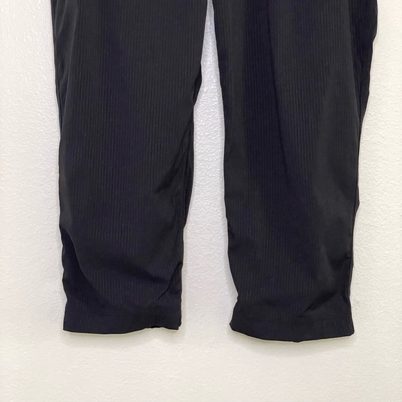 Lululemon Dance Studio Crop II 20” Unlined Lightweight Performance Pant Black 4 - Picture 8 of 16